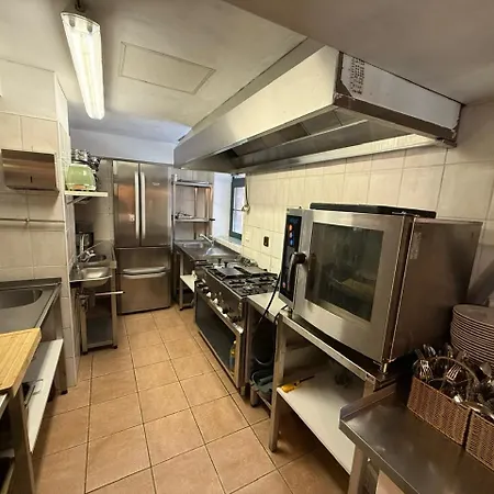 Lada Repechy 샬레 *